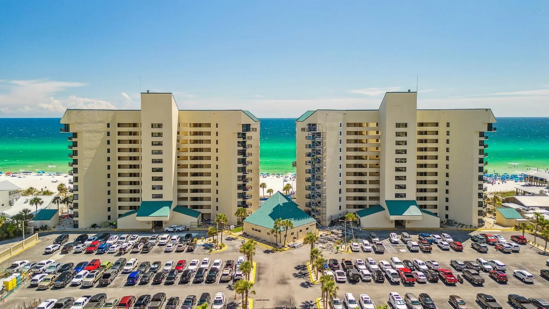 Lägenhet Sunbird Resort! Incredible Beachfront Corner Unit! Free Beach Chairs! By Dolce Vita Getaways Pcb Panama City Beach