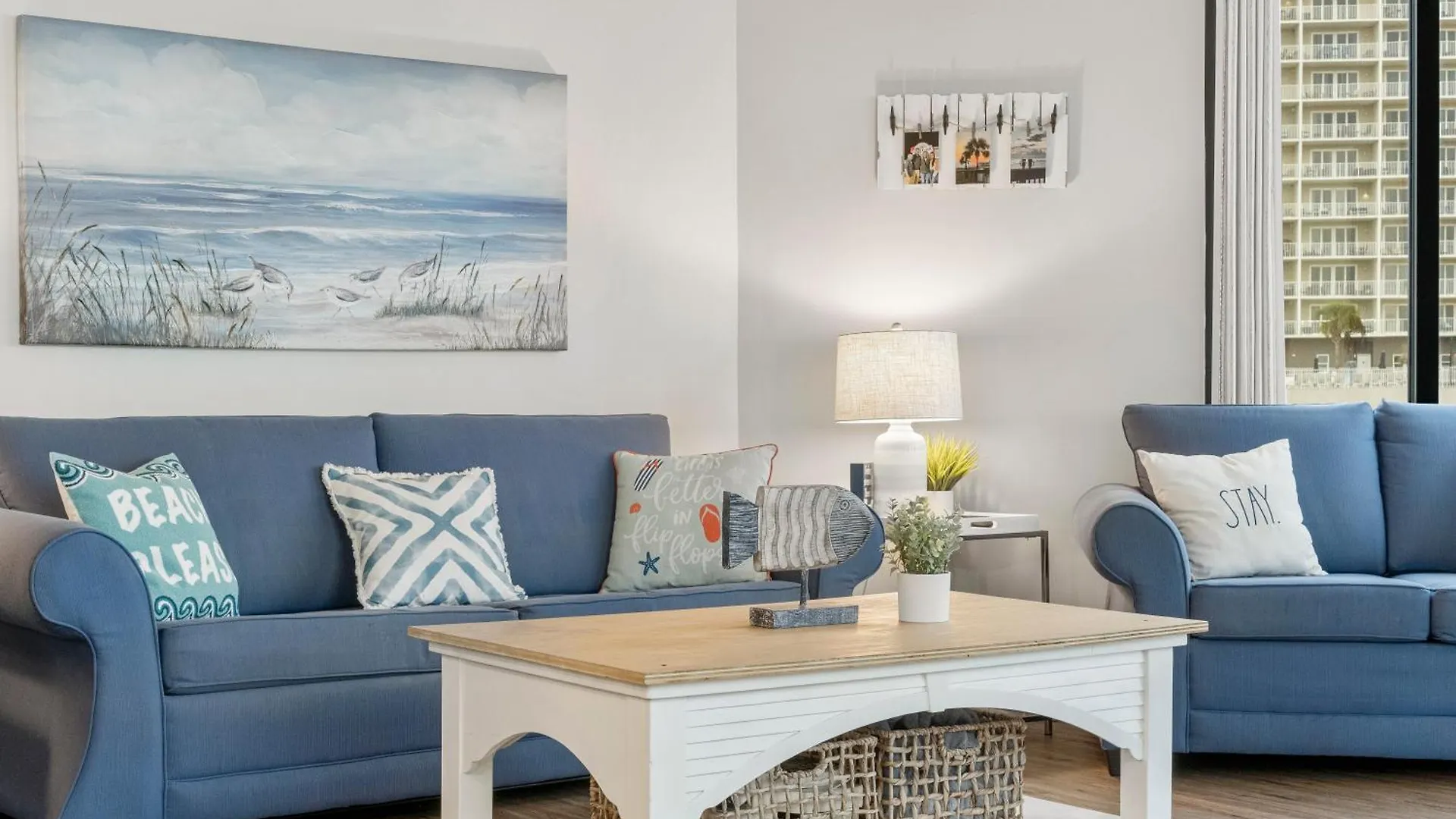 Lägenhet Sunbird Resort! Incredible Beachfront Corner Unit! Free Beach Chairs! By Dolce Vita Getaways Pcb Panama City Beach