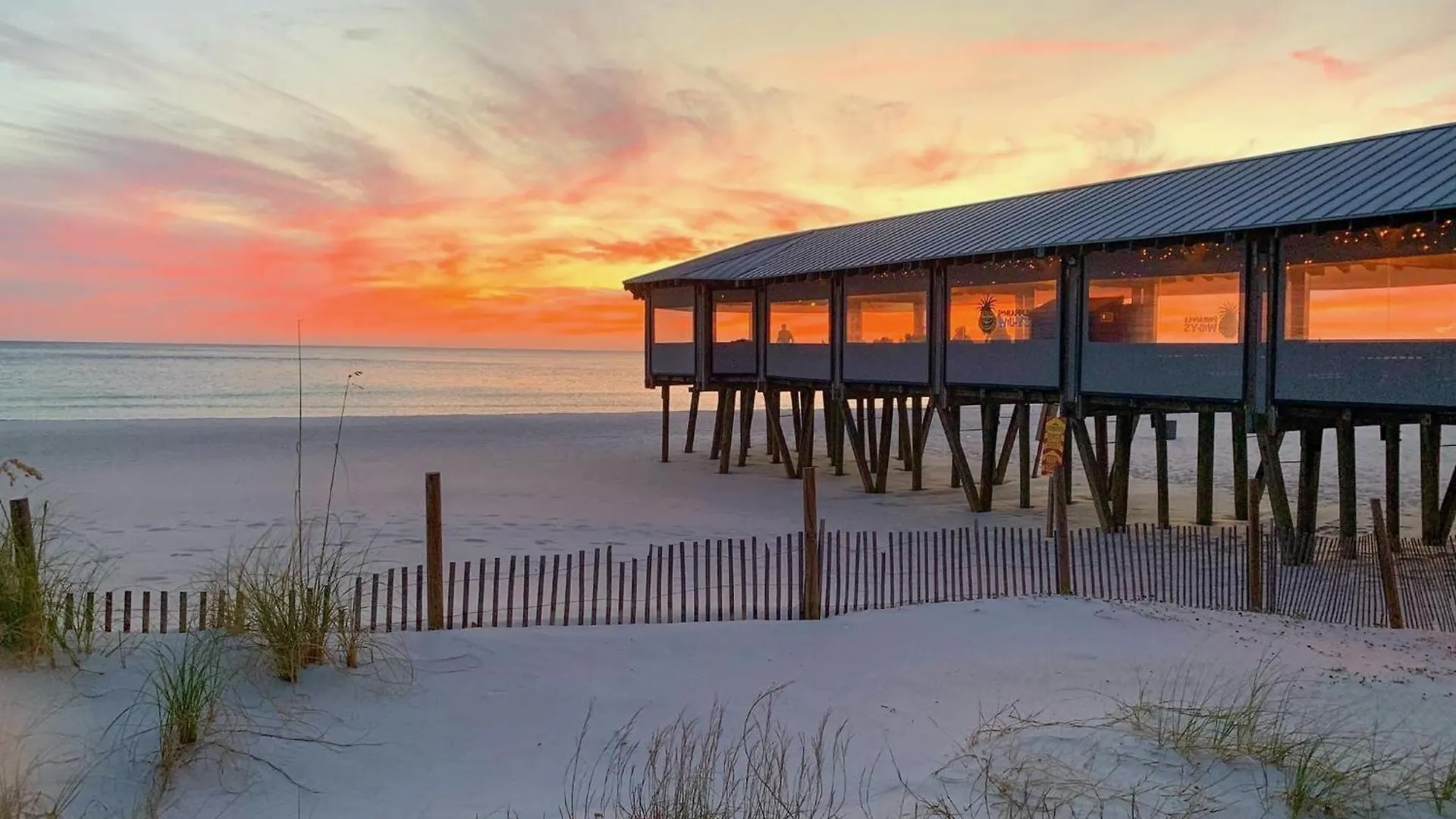 Sunbird Resort! Incredible Beachfront Corner Unit! Free Beach Chairs! By Dolce Vita Getaways Pcb Panama City Beach Lägenhet